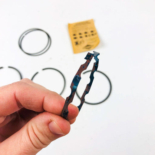 Briggs and Stratton 392330 Piston Rings Standard OEM NOS for Snapper Simplicity 2