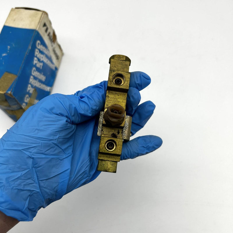 AMC Jeep 5355378 Valve Brake Warning Proportioning Valve Assembly OEM NOS Open