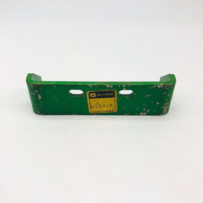 John Deere L58212 Bracket Green OEM New Old Stock NOS Loose No Pkg 8