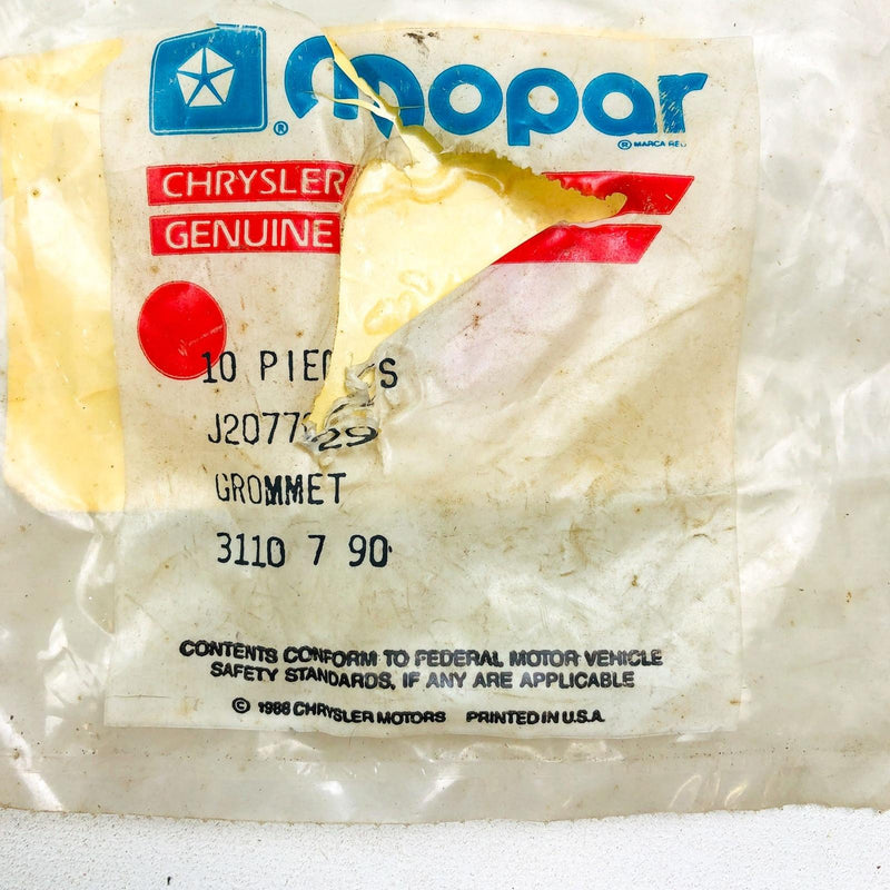 Mopar J2077029 Grommet for Soft Top Hardware OEM NOS 1981-86 CJ 5/7 2