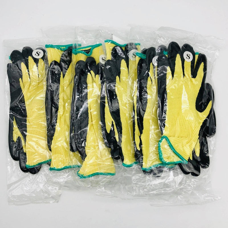 PIP 09-K1400 G-Tek Work Glove Size Small Nitrile Palm Seamless Knit 6 Pairs 1