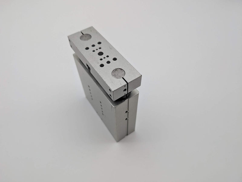 Destaco DLT-16-B-C-2 Block Thruster Linear Slide 2" Stroke 0.63" Shaft 4