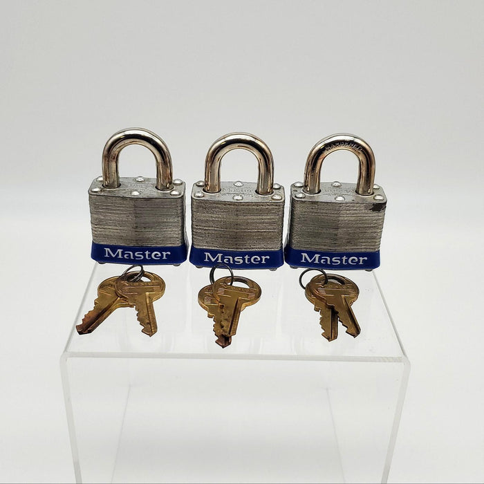 3x Master Lock No 3 Padlocks 3/4"L x 0.275"D Shackle 1-5/8" Body Keyed Alike USA 1