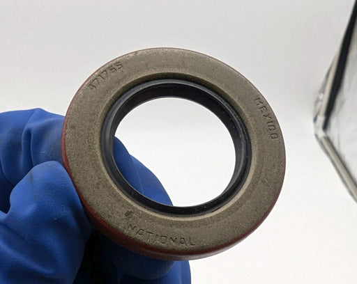 National 471765 Radial Shaft Seal 1.187" Bore 2.004" OD 0.250" Width NBR Lip 1