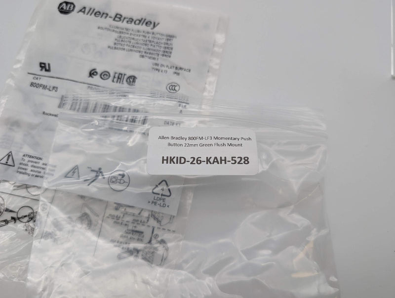 Allen Bradley 800FM-LF3 Momentary Push Button 22mm Green Flush Mount