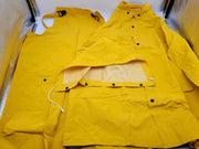 DuraWear 1220 Rainsuit XXL / 2XL 50-52 PVC Nonconductive Overall Coat & Hood 1