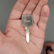 2x Taylor D79W Ilco DT10 Key Blanks Some Vintage Nissan / Datsun Nickel Silver 5