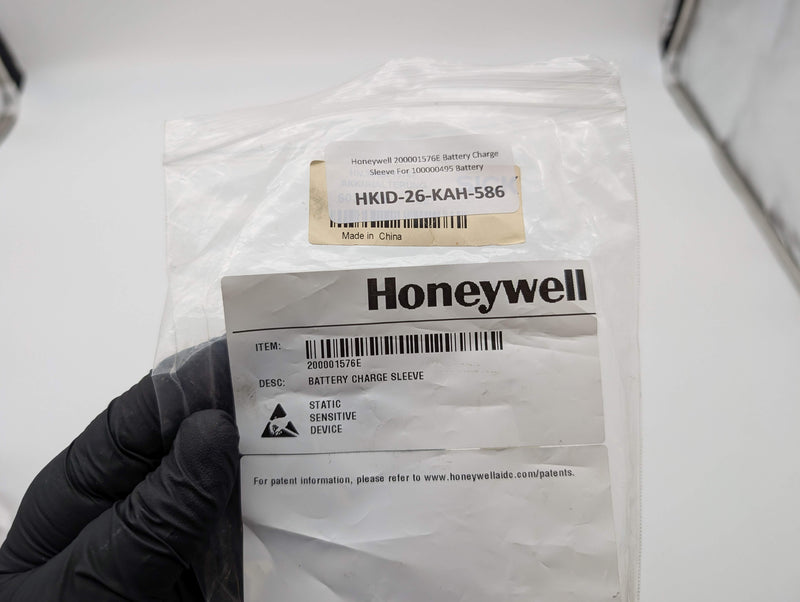 Honeywell 200001576E Battery Charge Sleeve For 100000495 Battery