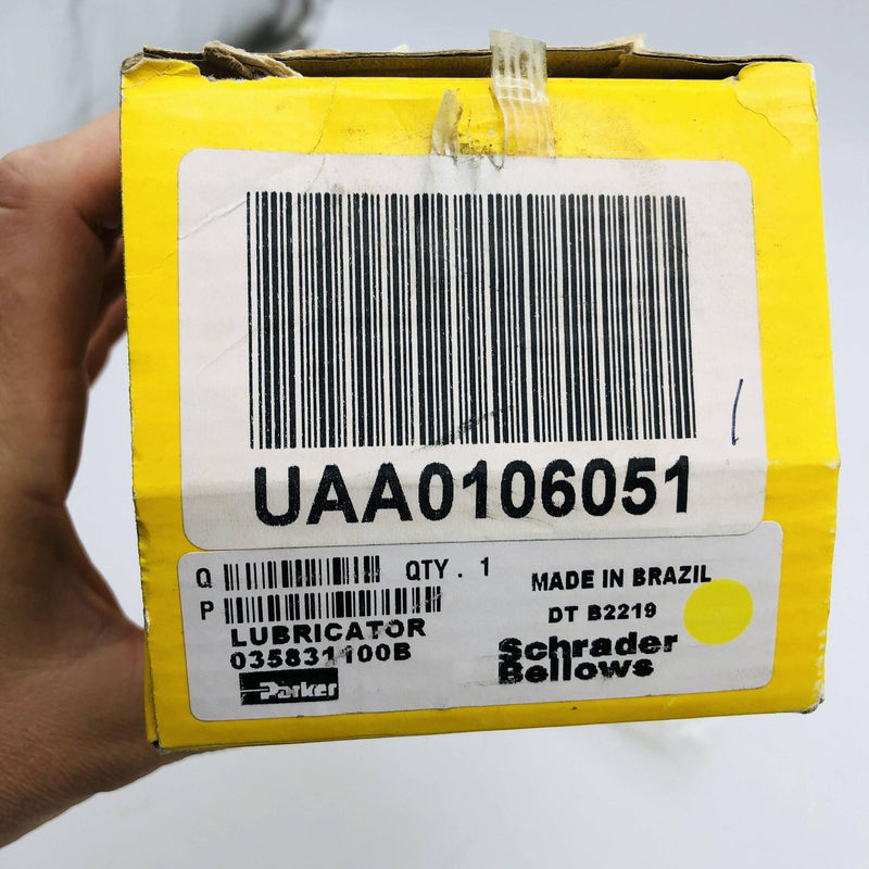 Parker Schrader Bellows 035831100B Lubricator 3583 1110 3/8 STD Lube Bowl Guard 2