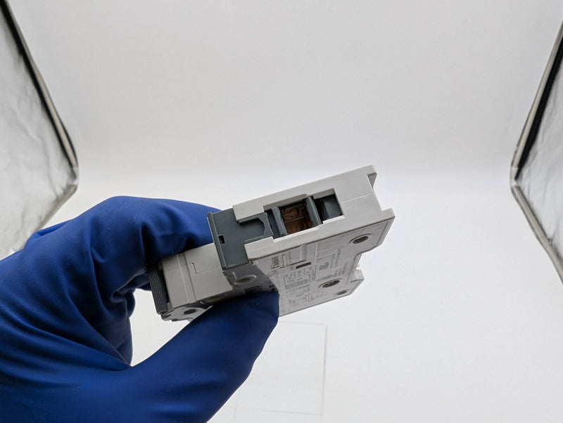 Siemens 5SY4104-7 Miniature Circuit Breaker Single Pole 4A Sentron Supplementary 4