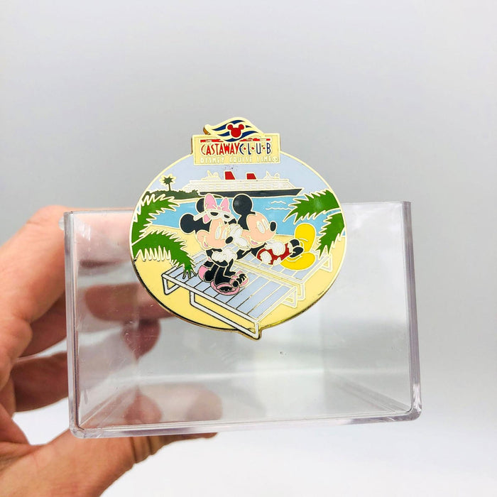 2006 Castaway Club Disney Cruise Line Pin Button Official Trading Collectible 10