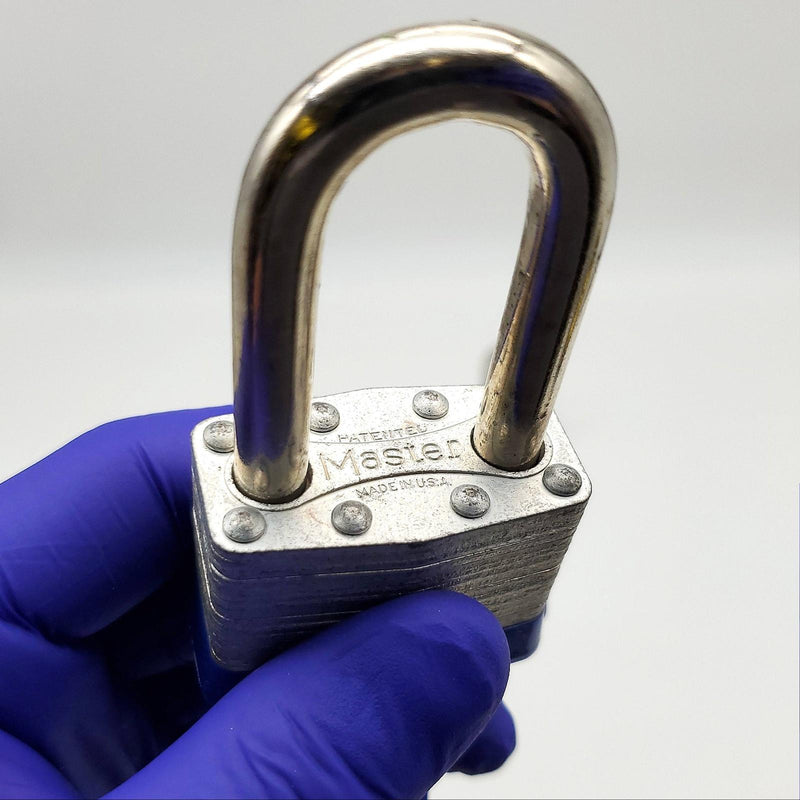 2x Master Lock No 1 Padlocks 1-3/4"L x 0.31" D Shackle 1-3/4" Body Keyed Alike 6