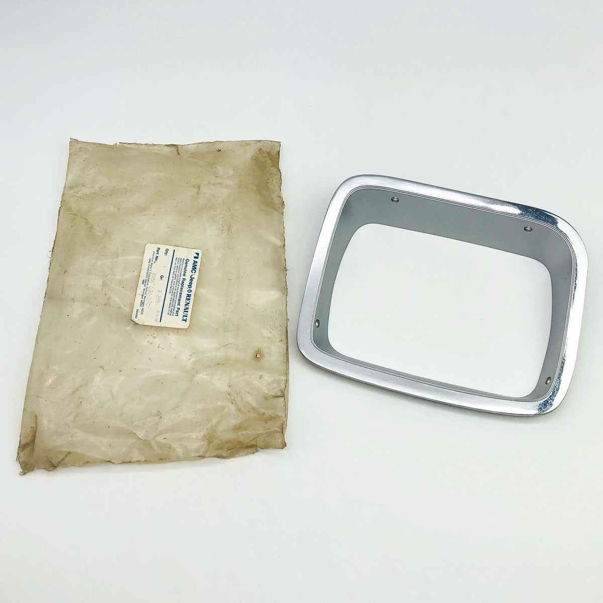 AMC Jeep 56030070 Headlight Trim Bezel Chrome Plastic Right Hand RH OE ...