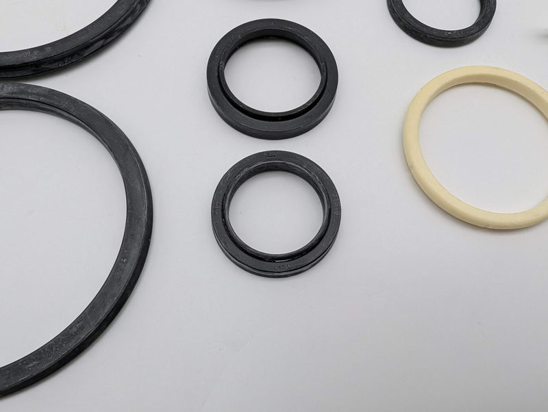 Peninsular Cylinder SK2400 Seal Kit for 4" Bore 1.25" CP Series Cylinder