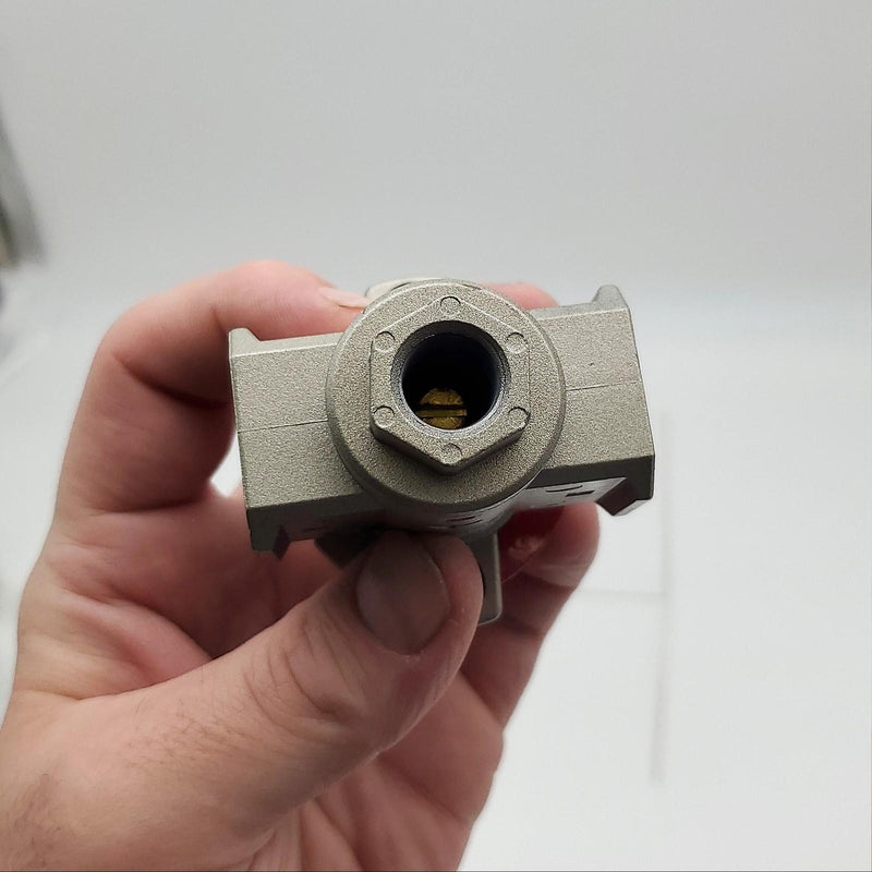 SMC VHS30-03 Valve 3 Port Lockout Pressure Relief Valve 3/8" Port VHS Hand Valve 4