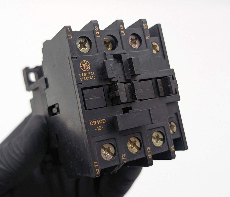 General Electric CR4CD10A Magnetic Contactor 3 Pole 120V 60Hz 36A 660VAC