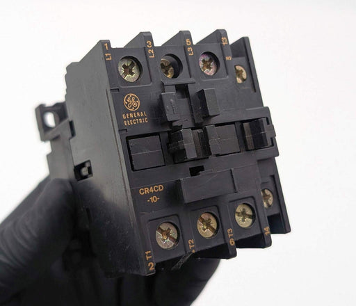 General Electric CR4CD10A Magnetic Contactor 3 Pole 120V 60Hz 36A 660VAC 1
