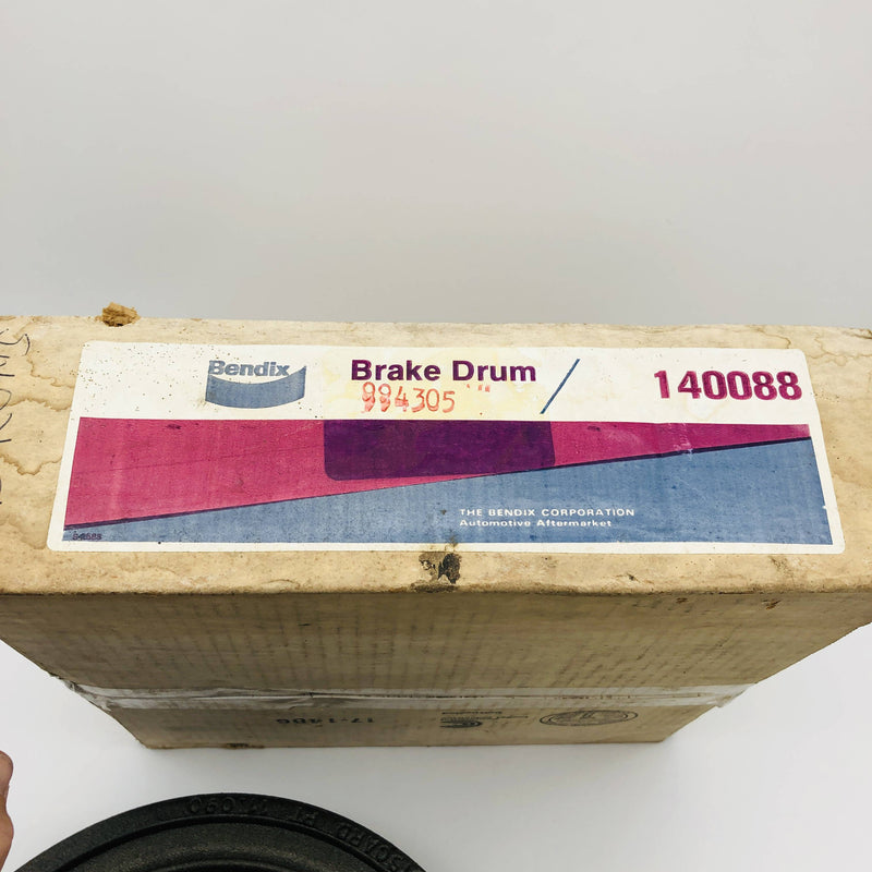 Jeep 994305 Brake Drum Unfinned New Old Stock NOS Bendix 140088 1972-75 CJ 5/6 2