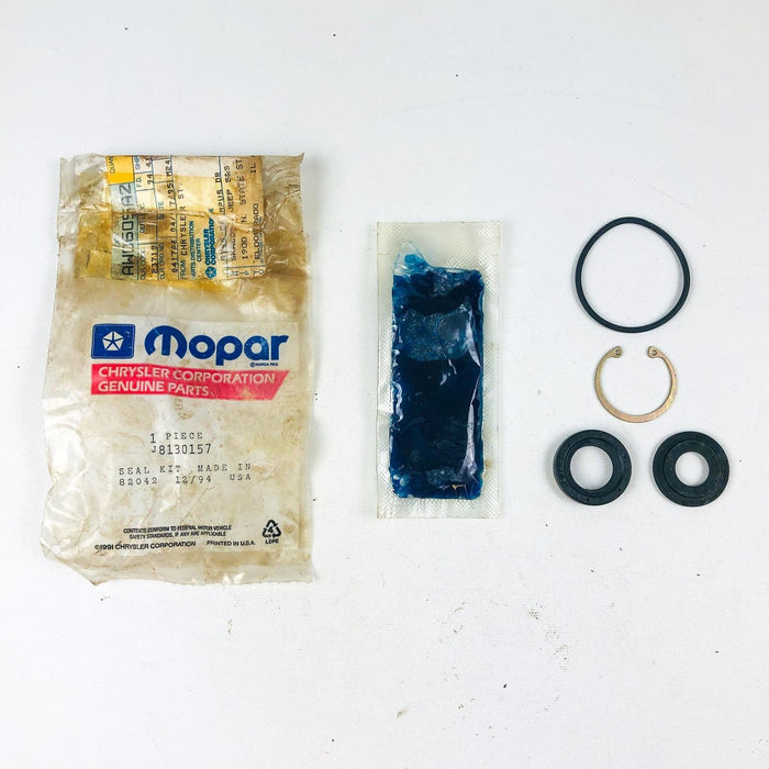 Mopar J8130157 Steering Gear Seal Kit OEM NOS 81-86 XJ Che Wag Com w Power 7