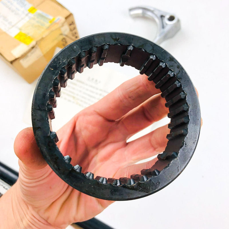 Mopar 83500563 Synchronizer Sleeve Fork New Design AX-4 AX-5 OEM NOS Jeep 81-86 4