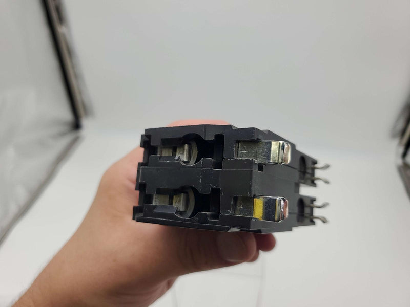 Square D QO270 Circuit Breaker 70A 2 Poles 120/240V 4