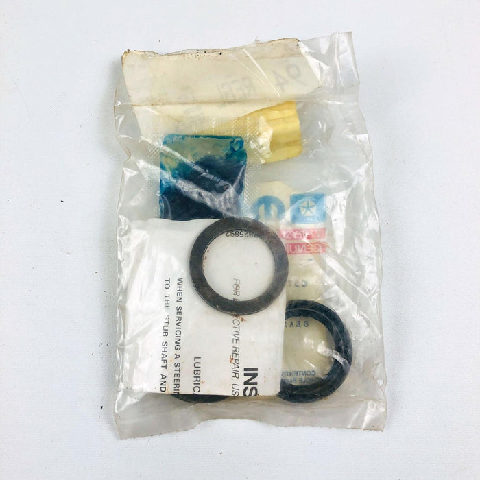 Mopar 4333997 Steering Gear Seal Kit OEM NOS Sealed Made in Canada 3