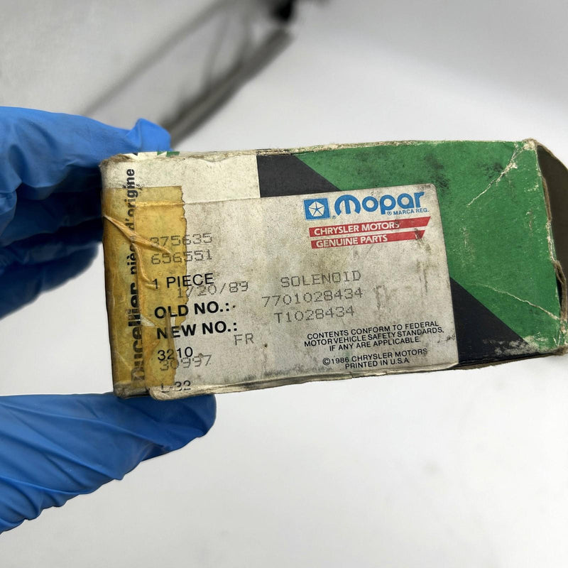 Mopar T1028434 Starter Motor Solenoid 7701028434 OEM NOS Open 2