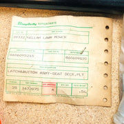 Simplicity 1672075 Latch Button Assembly Seat Deck OEM New Old Stock NOS 9