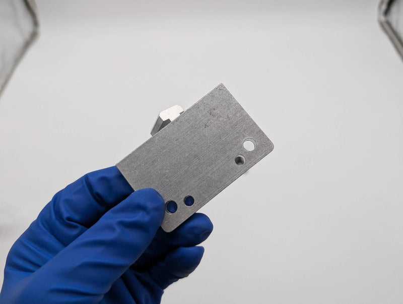 Mini Mover 30-0112 Vertical Surface Mounting Bracket for 30-7081 / 30-7082 4