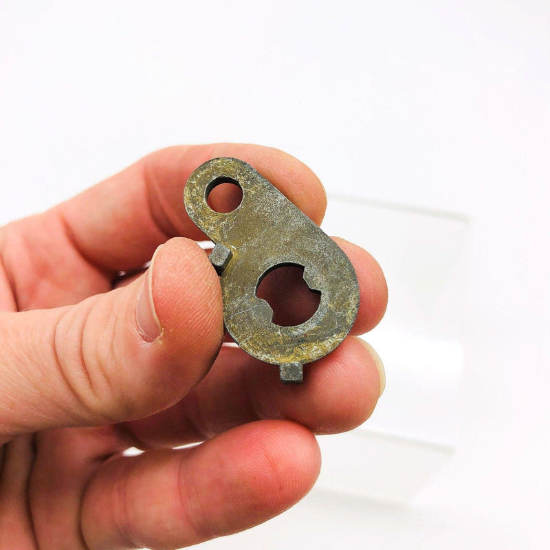 AMC Jeep 3601333 Lever for Cylinders and Keys OEM NOS 81-86 Cher Wag Com Loose 9