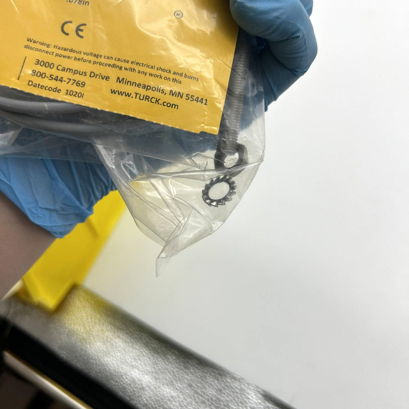 Turck B12-EG08-AG41X/S1589 Inductive Sensor 4562088 Weld Guard 2mm 10-55 VDC 4