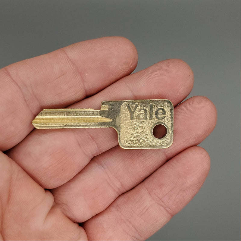 5x Yale EN13 Key Blanks JC Keyway Nickel Silver 5 Pin NOS 1