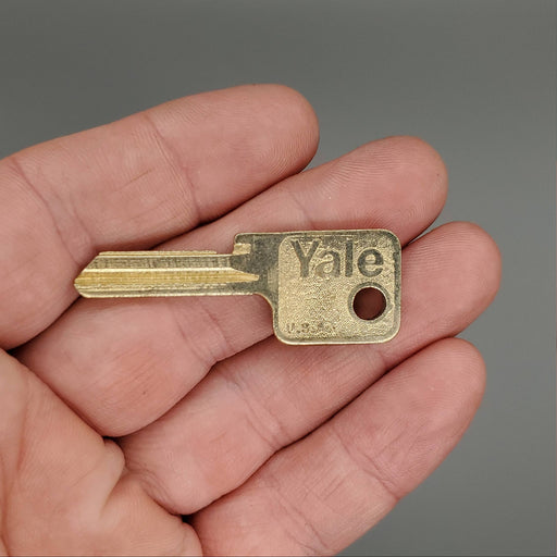 5x Yale EN13 Key Blanks JC Keyway Nickel Silver 5 Pin NOS 1