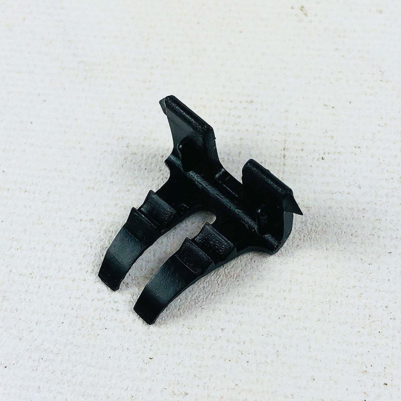 Mopar 6004517 Quarter Glass Clip Genuine OEM New Old Stock NOS 4