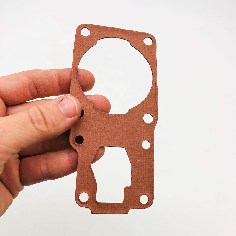 Poulan 507427672 Gasket for Chainsaw OEM New Old Stock NOS Loose No Pkg 4