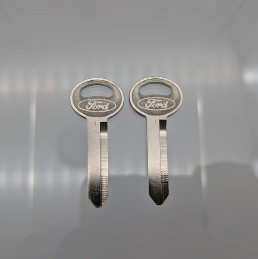 2x Ford Original Door / Trunk Key Blanks Oval Logo Older Club Wagon, Bronco 1