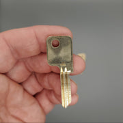 5x Yale EN13 Key Blanks JC Keyway Nickel Silver 5 Pin NOS 2