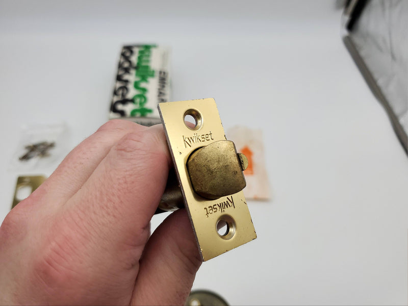 Kwikset Entry Door Knob Double Cylinder 2-3/8" Backset Bel Air Polished Brass