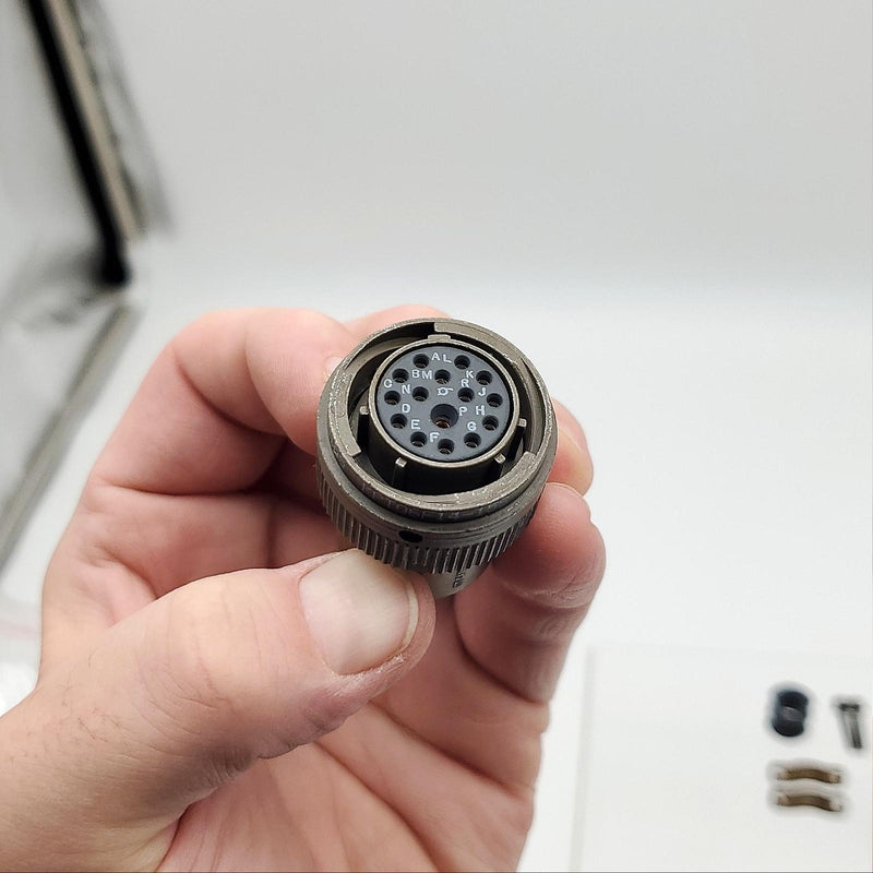 ITT Cannon 26482 Circular Connector 15 Solder Contact IP67 Mil Spec KPT06F14-15S 2