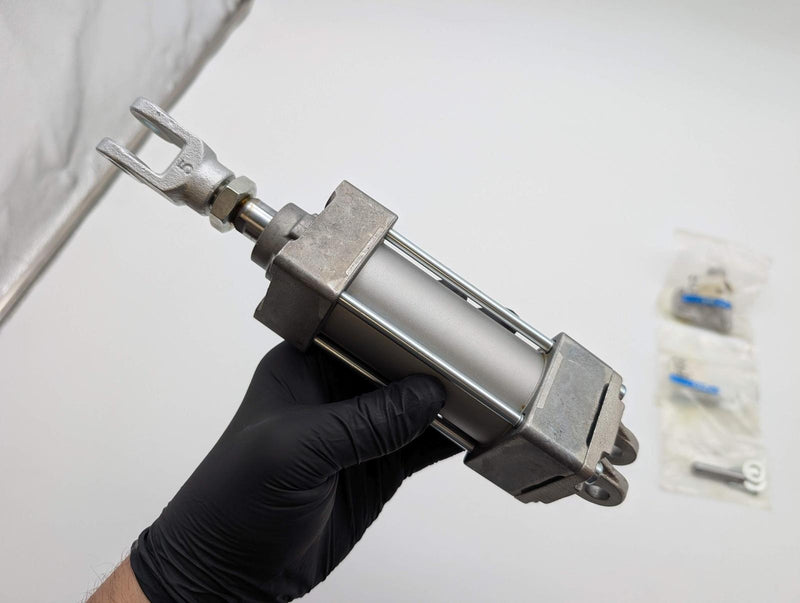 SMC MBD40TN-50Z-NW Tie Rod Air Cylinder 40mm Bore 50mm Stroke Double Clevis