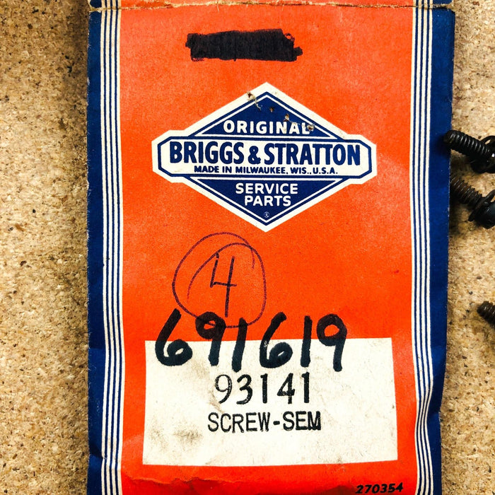 Briggs and Stratton 93141 Screw Flat Head OEM NOS Superseded to 691619 2