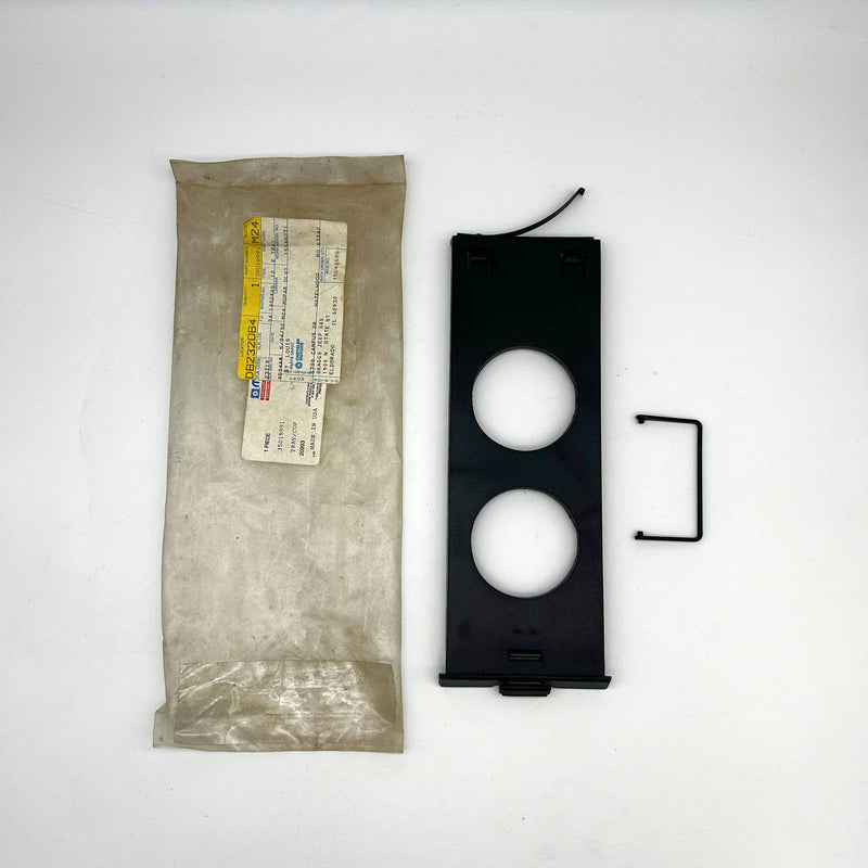 Mopar 35018991 Tray Cup Holder Trim OEM New Old Stock NOS Open 3