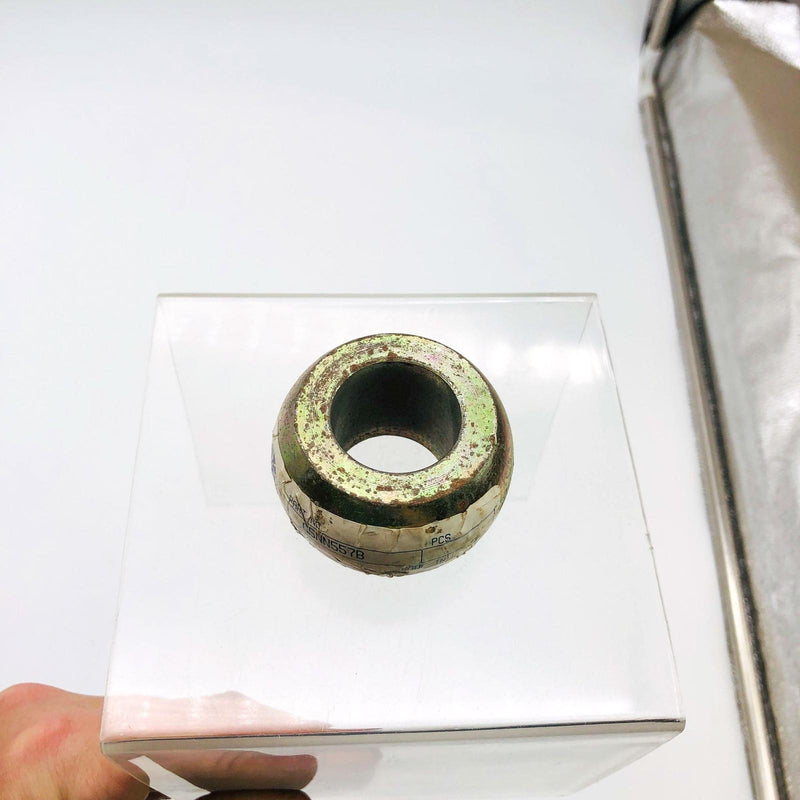 New Holland C5NN557B Lift Arm Ball OEMNOS Ford 81322686 Loose No Pkg 12