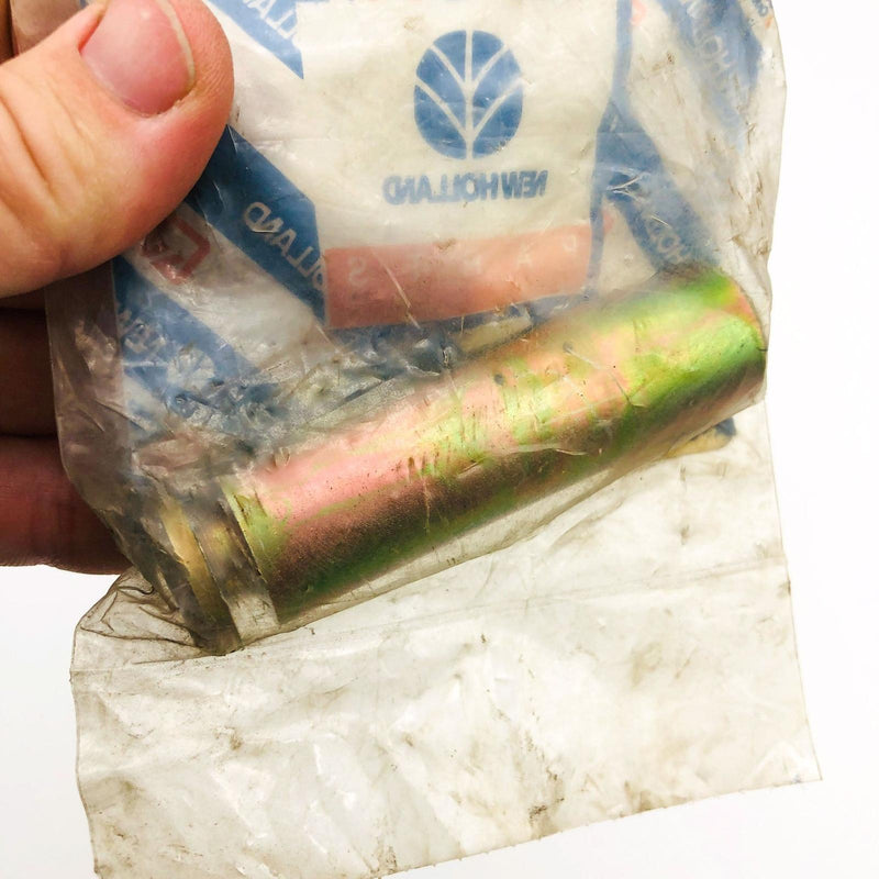 New Holland E4NN807AA Pin OEM NOS Ford 83948134 Sealed 2