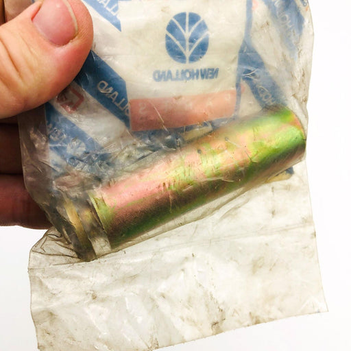 New Holland E4NN807AA Pin OEM NOS Ford 83948134 Sealed 2