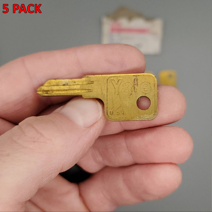 5x Yale EB1019 Key Blanks B10L Keyway Solid Brass 4 Pin NOS
