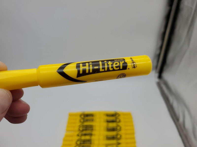 Avery Hi-Lighters Yellow Desk Style Chisel Tip 07742-400 Pack of 24 2
