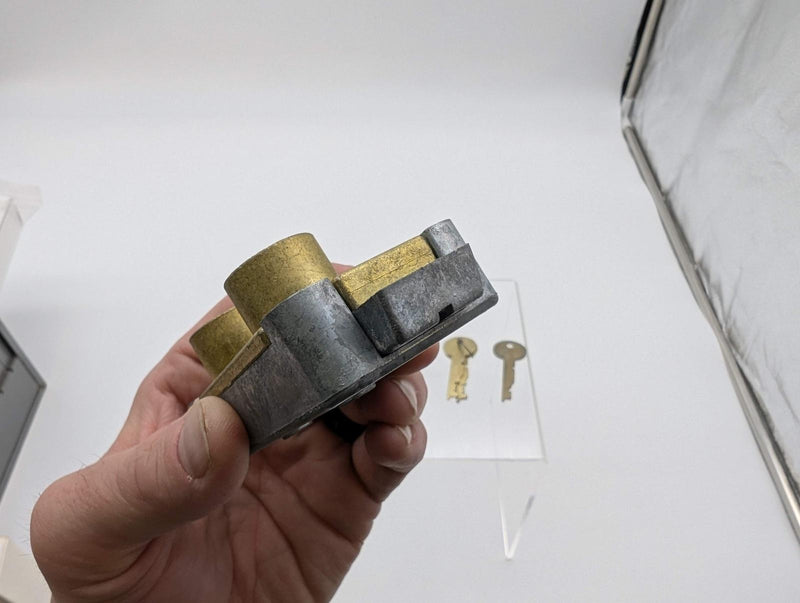 Ilco Safe Deposit Box Lock A403 LH Left Hand Double Big Nose 3 Keys A4031000441 4