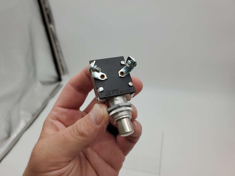 AC Delco U1952 Push Button Switch GM 01972343 3