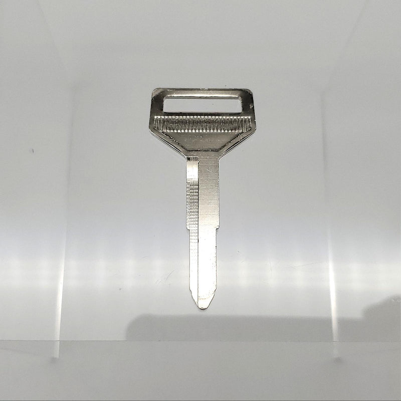 5x Ilco TR33 / X137 Key Blanks Hino Trucks & Toyota Vehicles Nickel Plated NOS 2